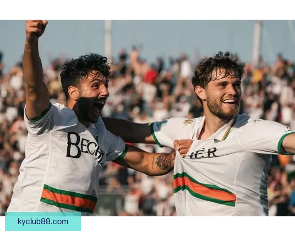 帕尔马击败特尔纳纳 拉博庆祝进球称在球迷面前拿下三分更有意义